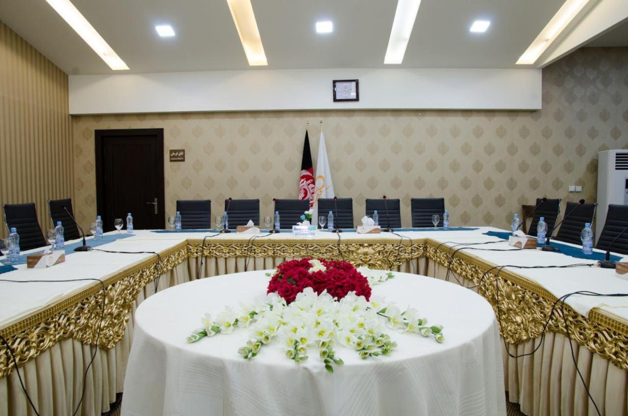 Arg Hotel Herat Exterior photo