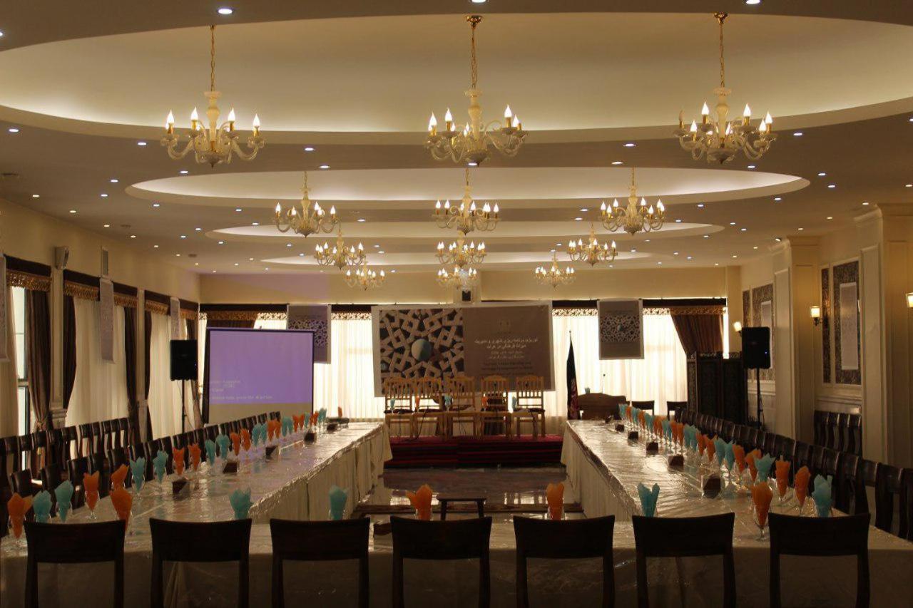 Arg Hotel Herat Exterior photo