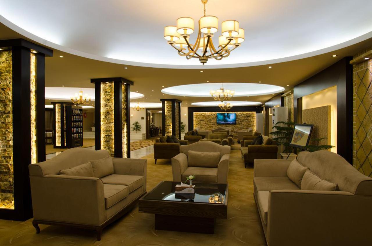 Arg Hotel Herat Exterior photo